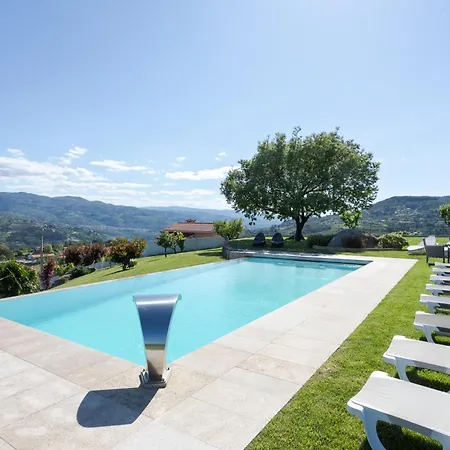 Spacious Pool & Douro View By Host Wise Bed & Breakfast