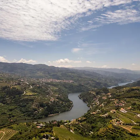 Nocleg ze śniadaniem Ladeira Suites, A Douro Retreat By Hostwise