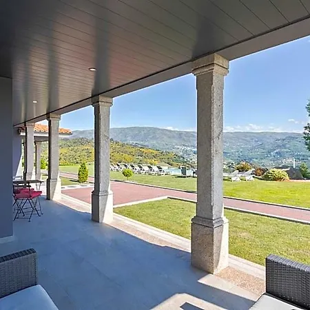 Ladeira Suites, A Douro Retreat By Hostwise Bed and Breakfast Santa Marinha do Zêzere