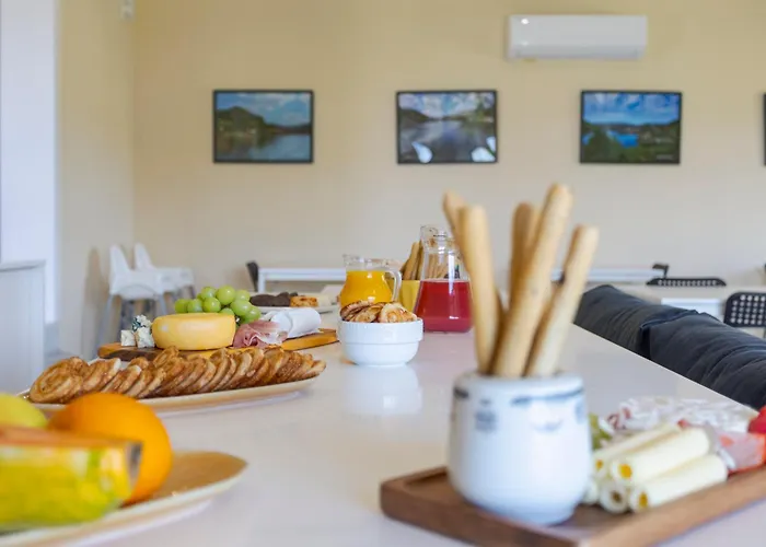 Bed & Breakfast Ladeira Suites, A Douro Retreat By Hostwise Santa Marinha do Zêzere