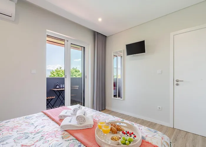 Ladeira Suites, A Douro Retreat By Hostwise Bed & Breakfast 3*